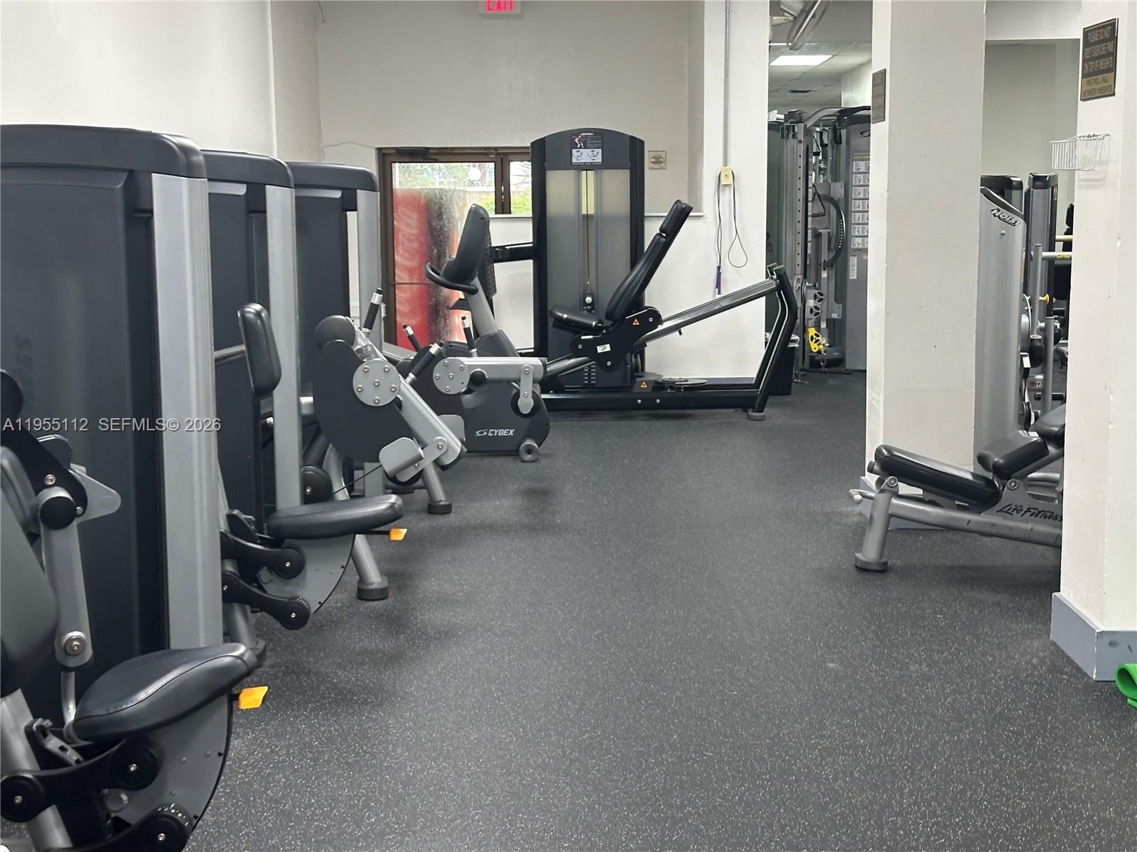 3800 S Ocean Dr # 1008