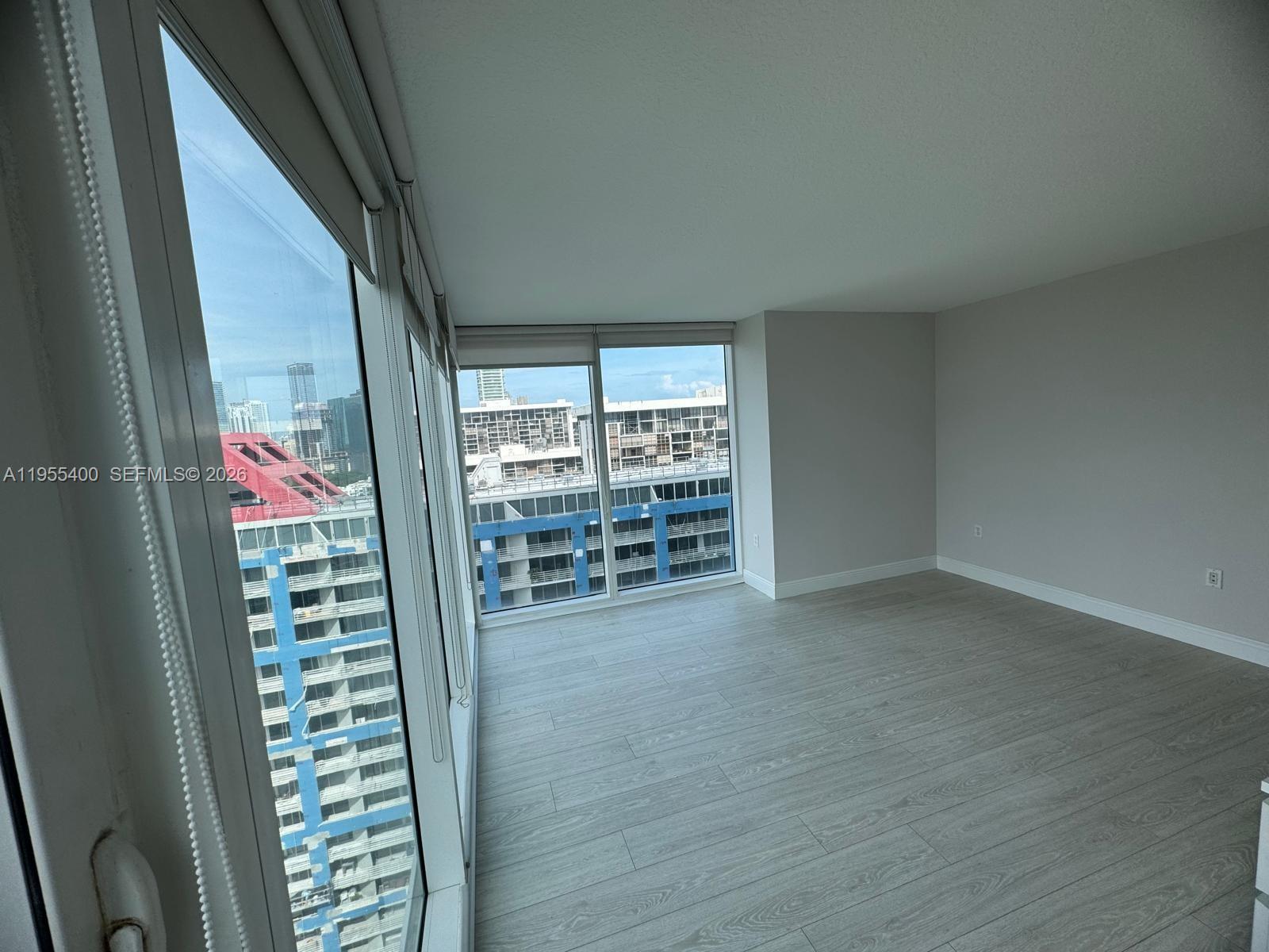 2101 Brickell Ave # 1901