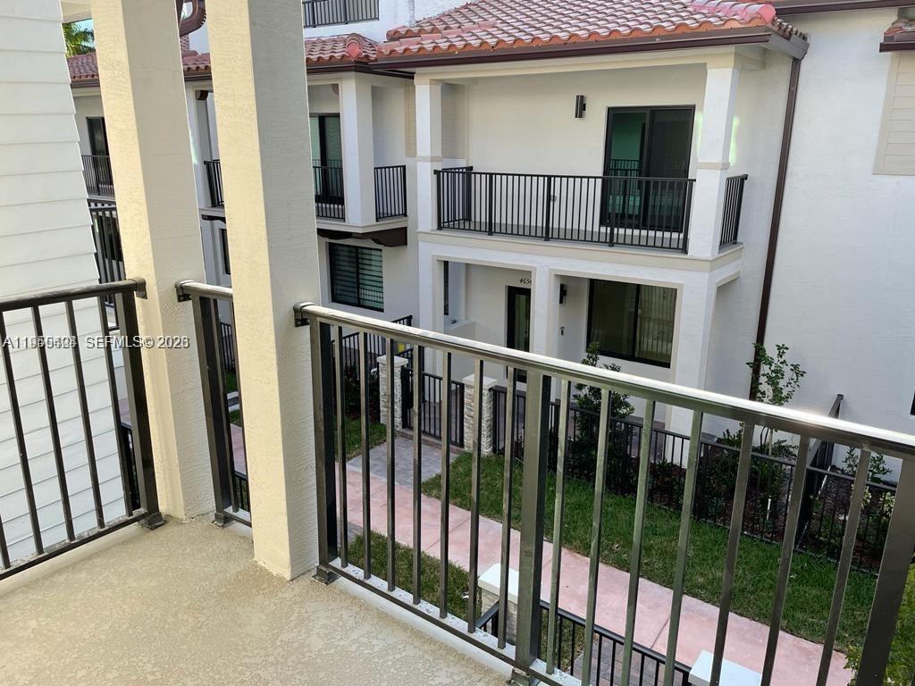 4657 NW 83rd Pkwy Unit: .