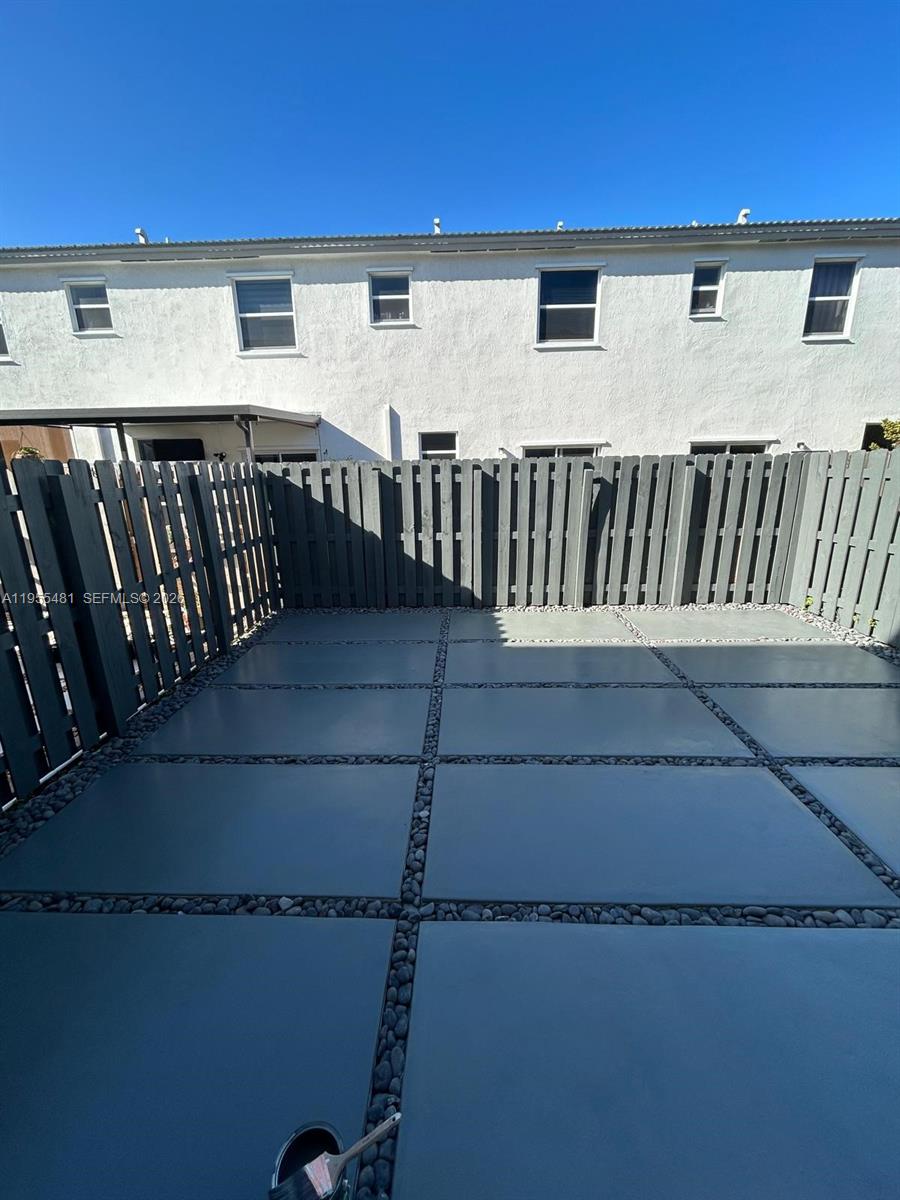 16243 SW 289 st # 16243