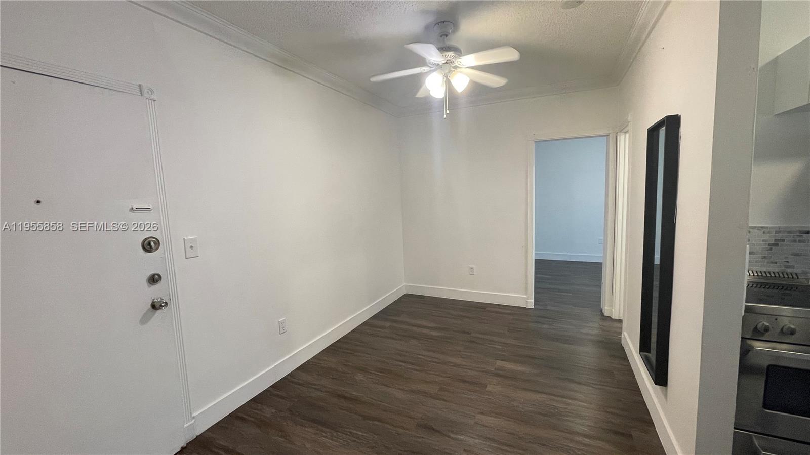 1043 NW 2nd St # 9