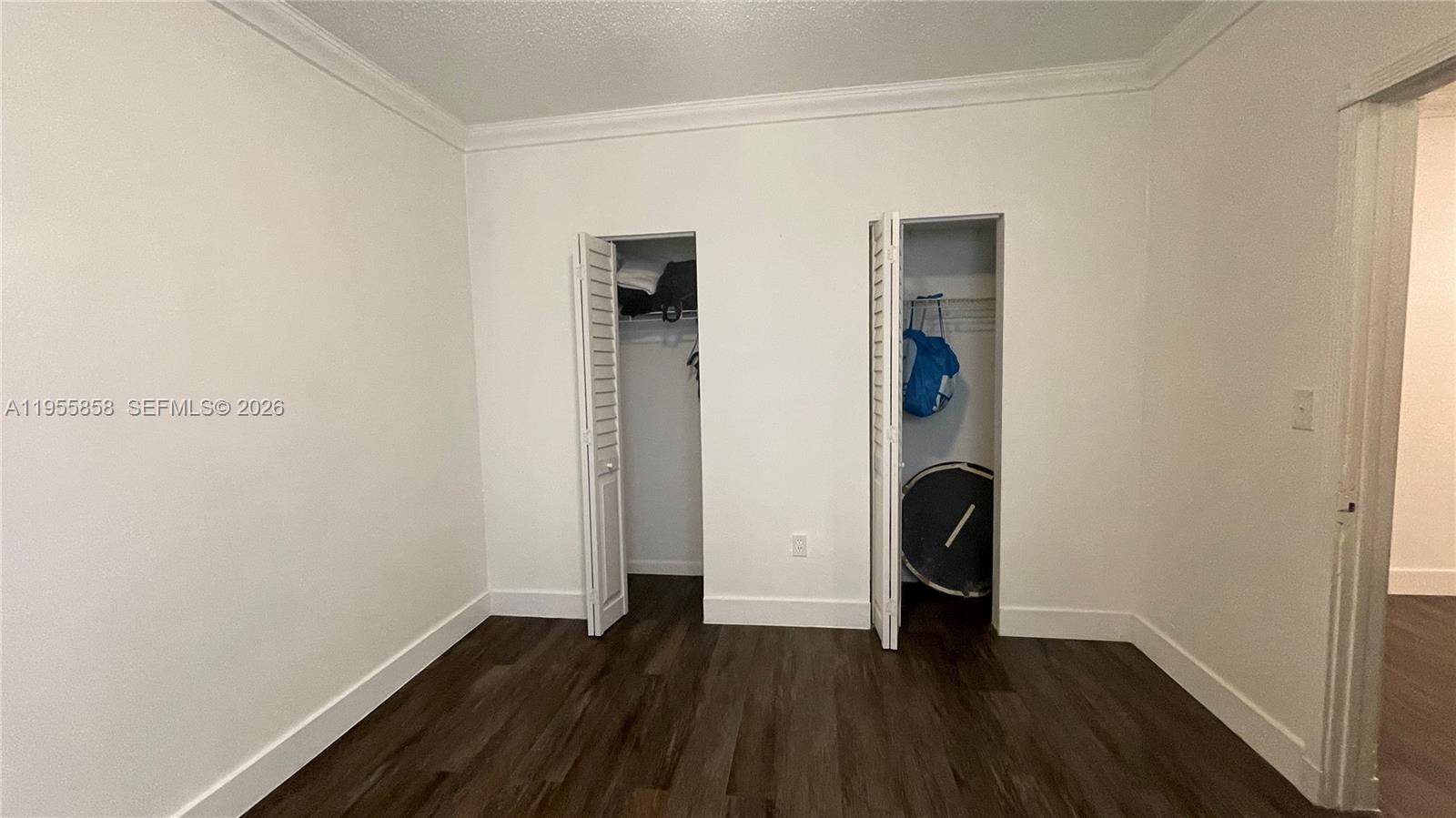 1043 NW 2nd St # 9