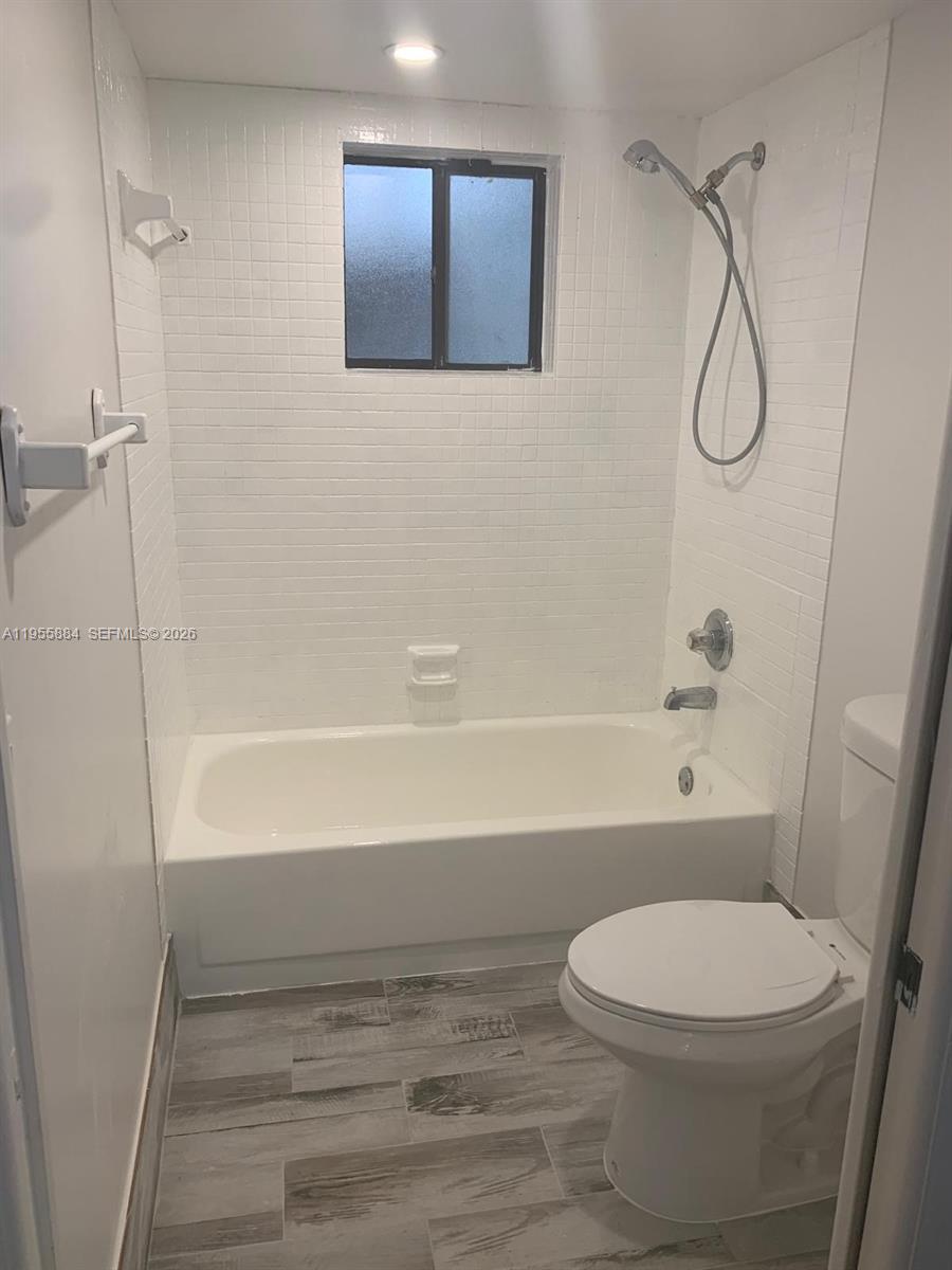 8520 SW 133rd Ave Rd # 204