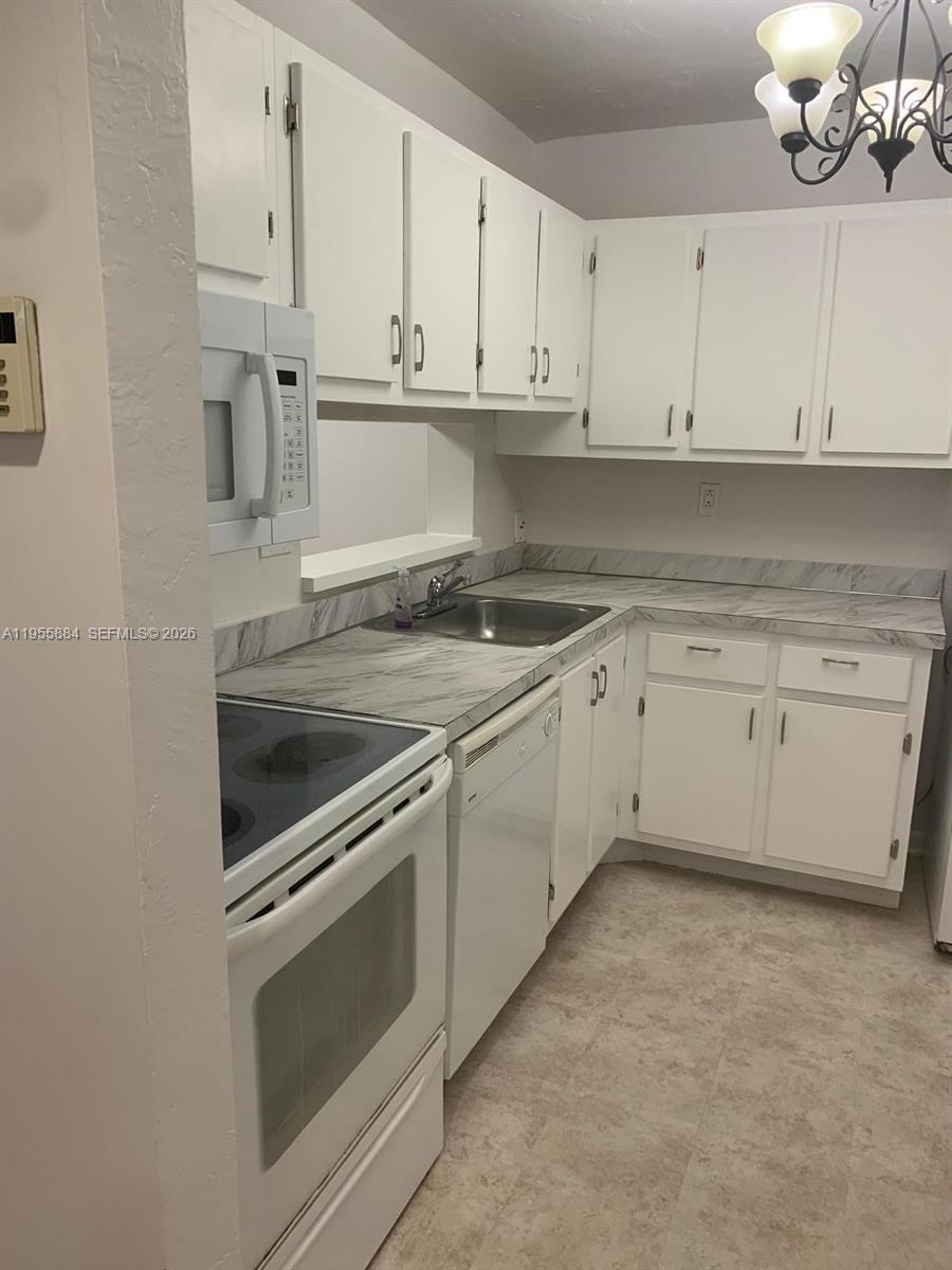 8520 SW 133rd Ave Rd # 204