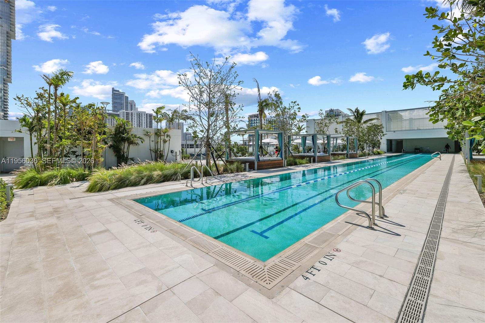 700 NE 26th Ter # 4703