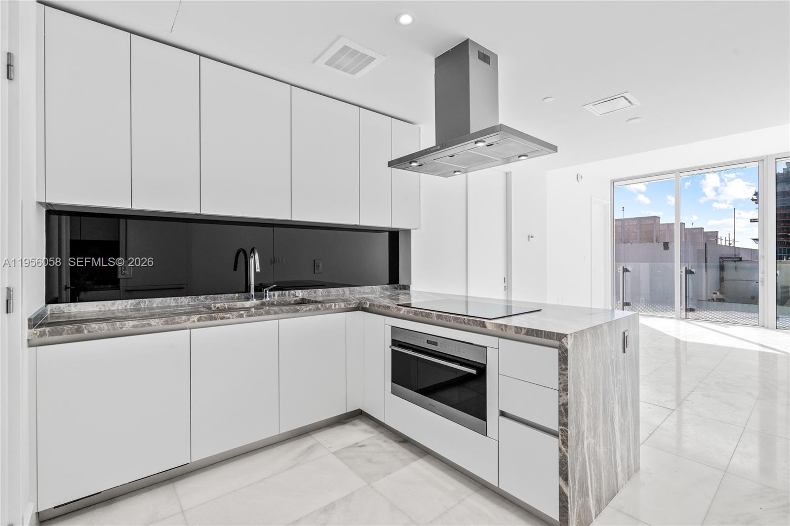 700 NE 26th terrace # 2904