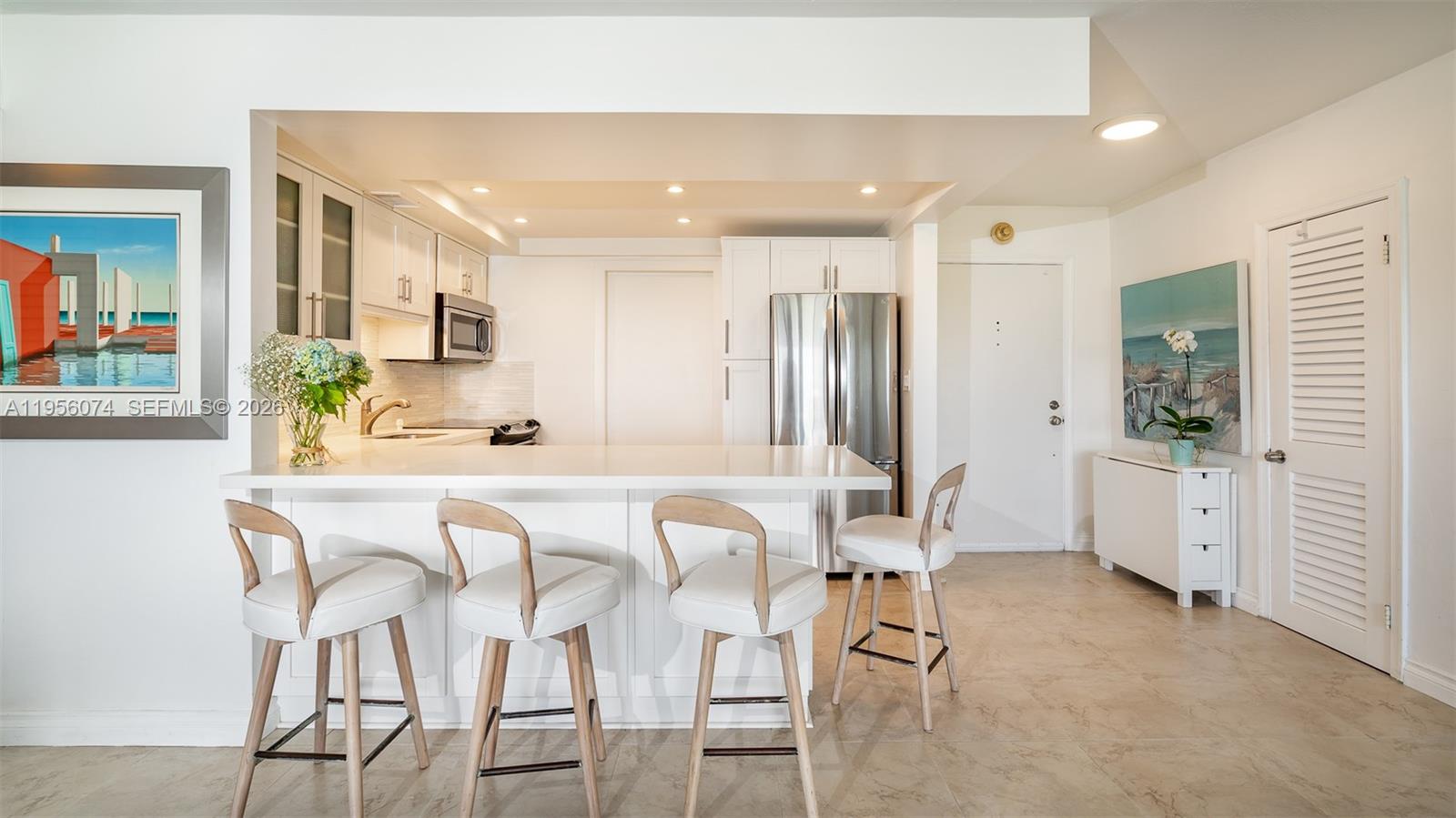 555 Crandon Blvd # 71