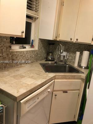 255 Sunrise Dr # 305