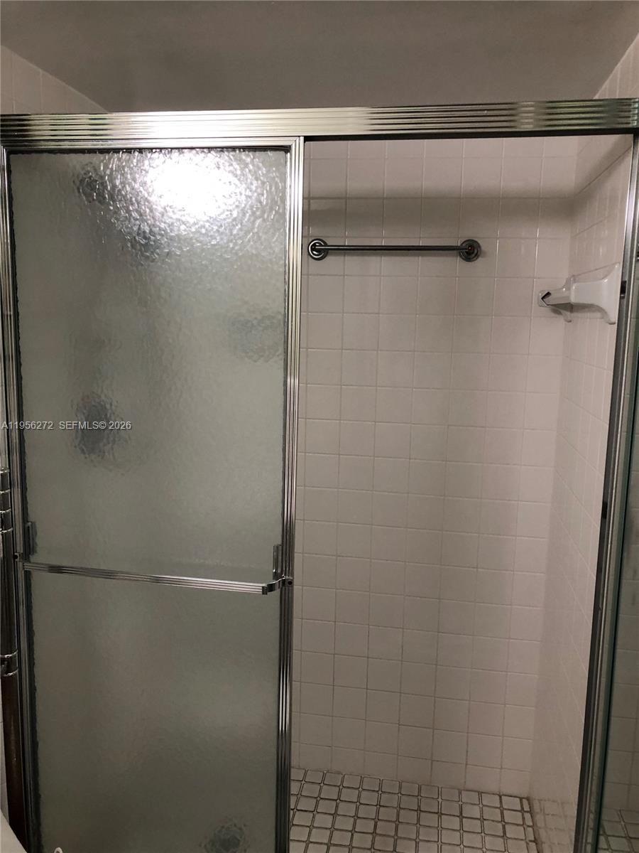 255 Sunrise Dr # 305