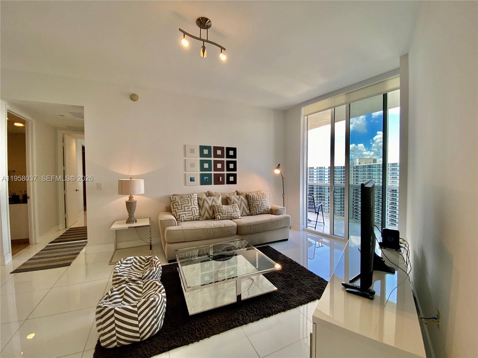 15811 Collins Ave # 1605