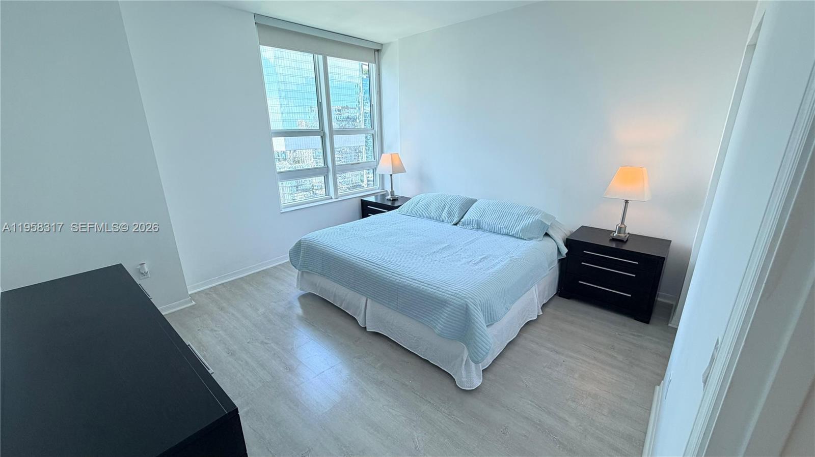 951 Brickell Ave # 3509