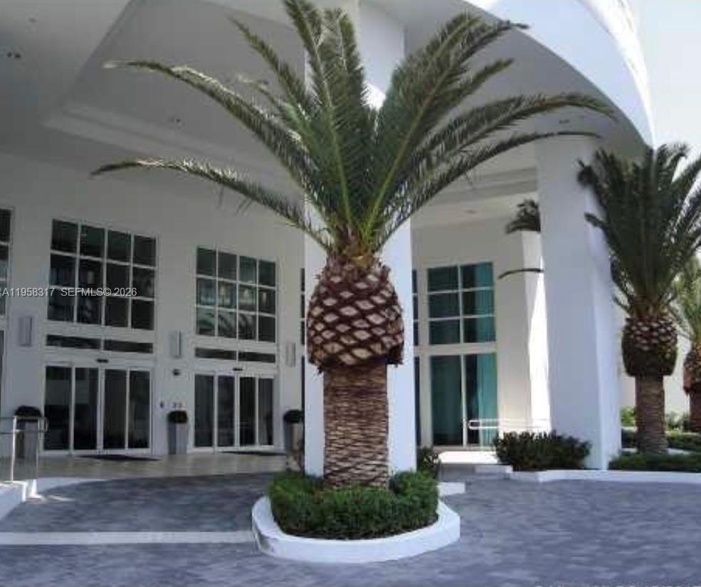 951 Brickell Ave # 3509