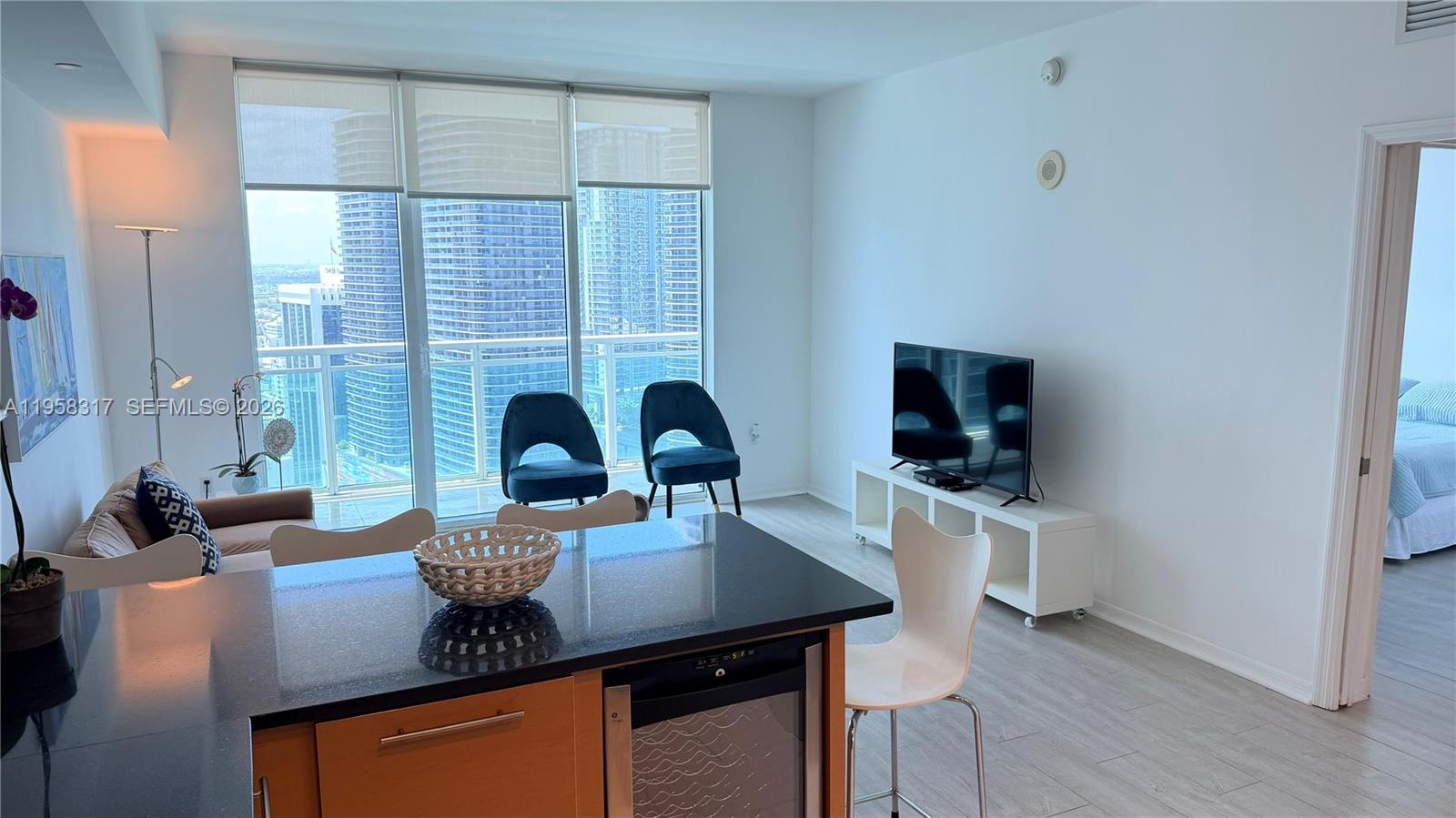 951 Brickell Ave # 3509