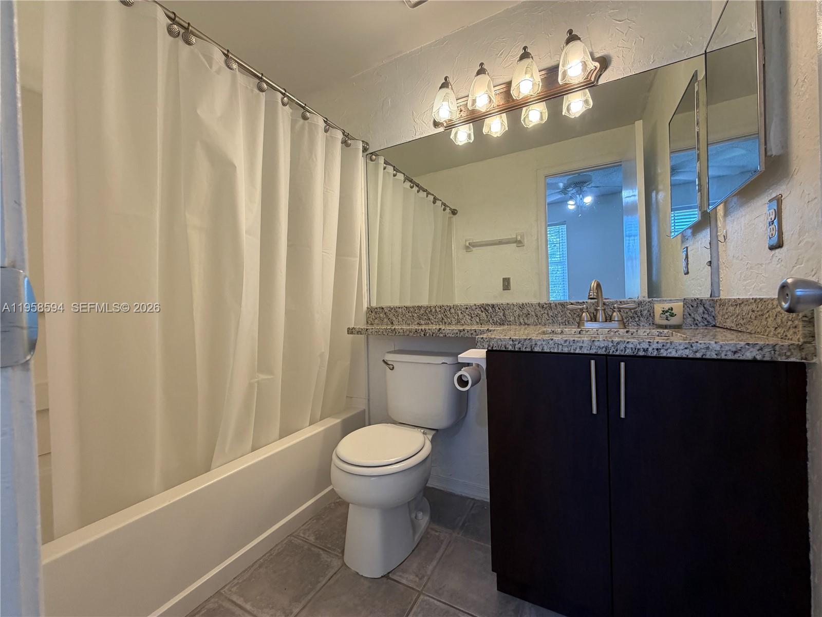 271 Duval Ct