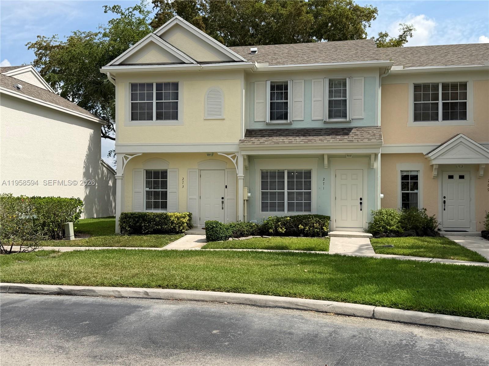 271 Duval Ct