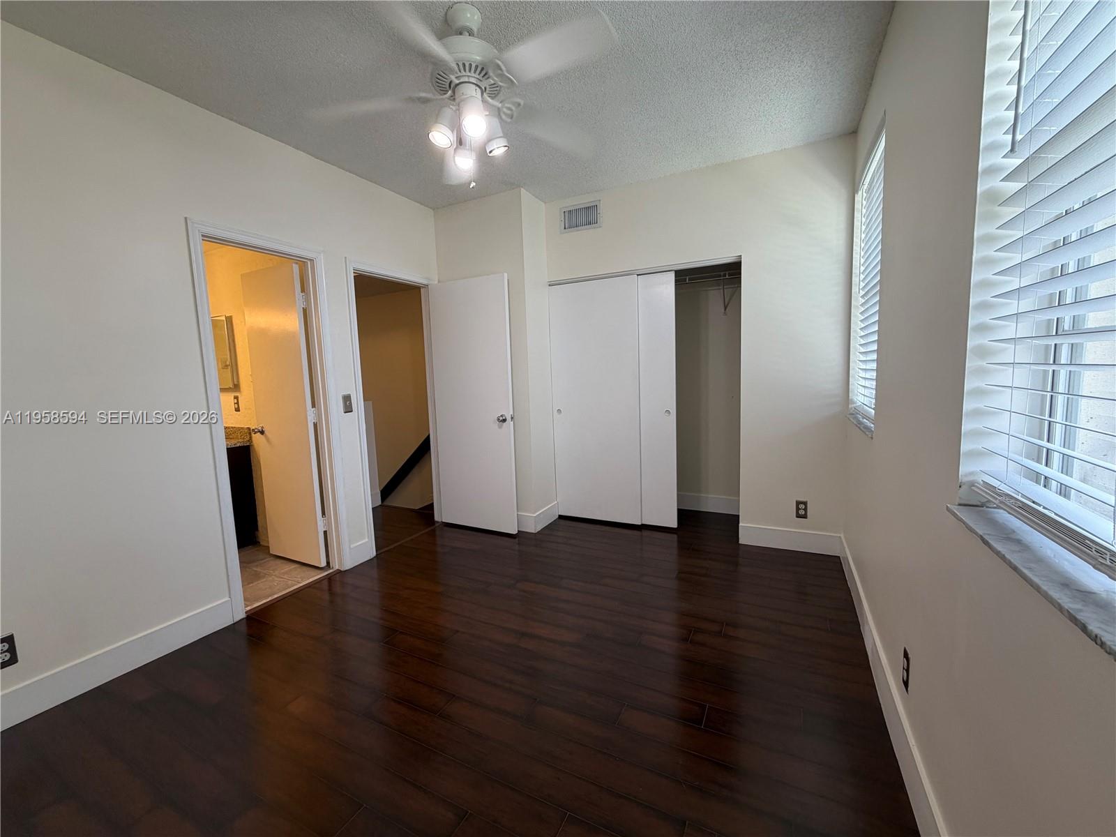 271 Duval Ct