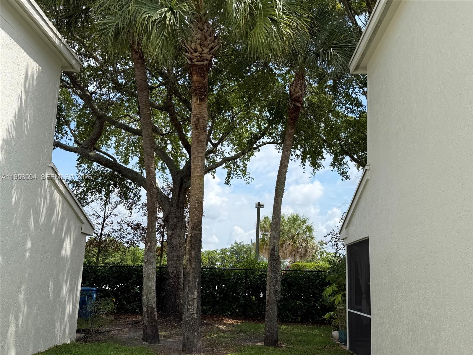 271 Duval Ct