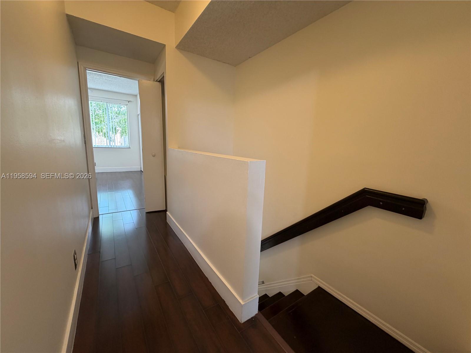271 Duval Ct