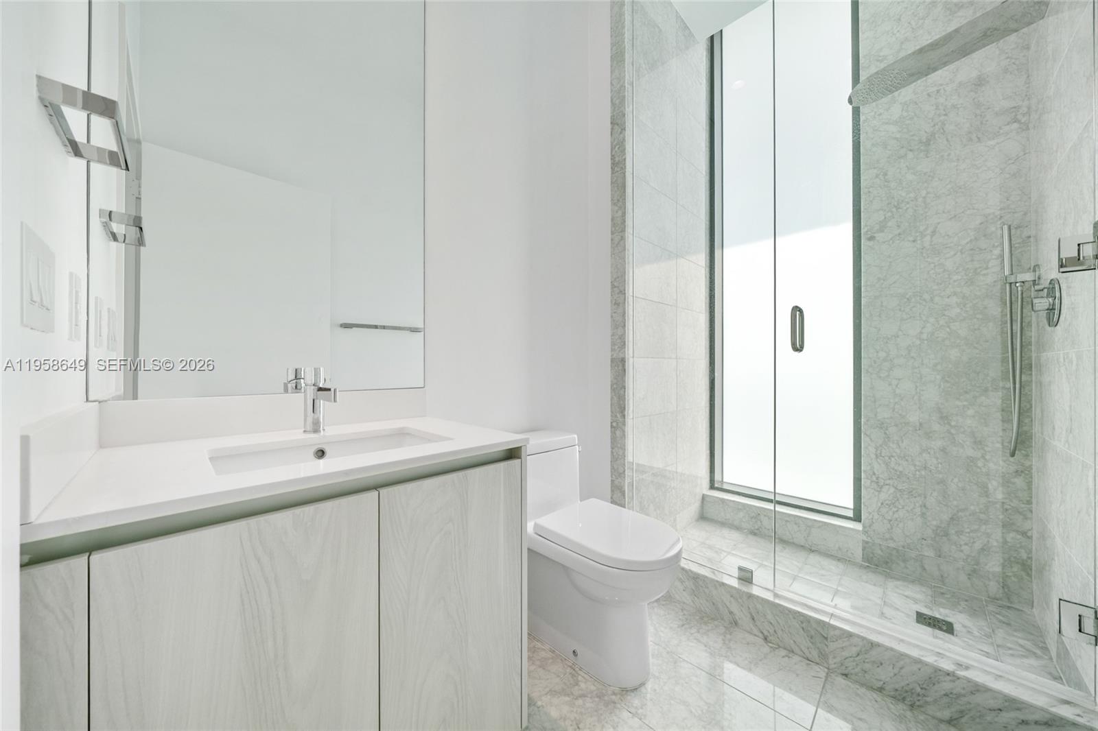 480 NE 31st St Unit: PH5101