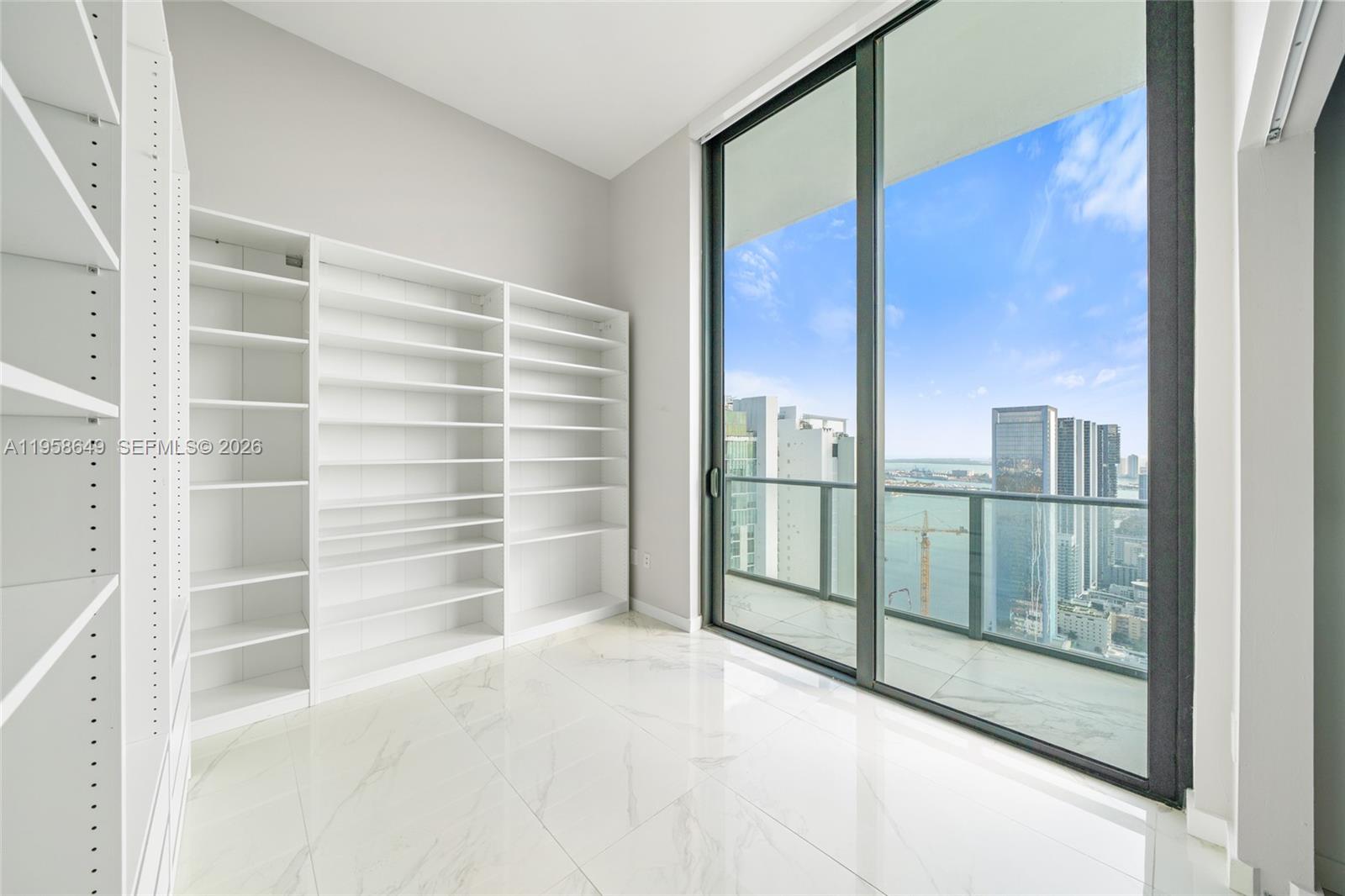 480 NE 31st St Unit: PH5101