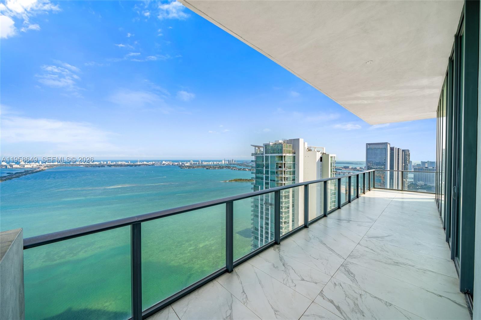 480 NE 31st St Unit: PH5101