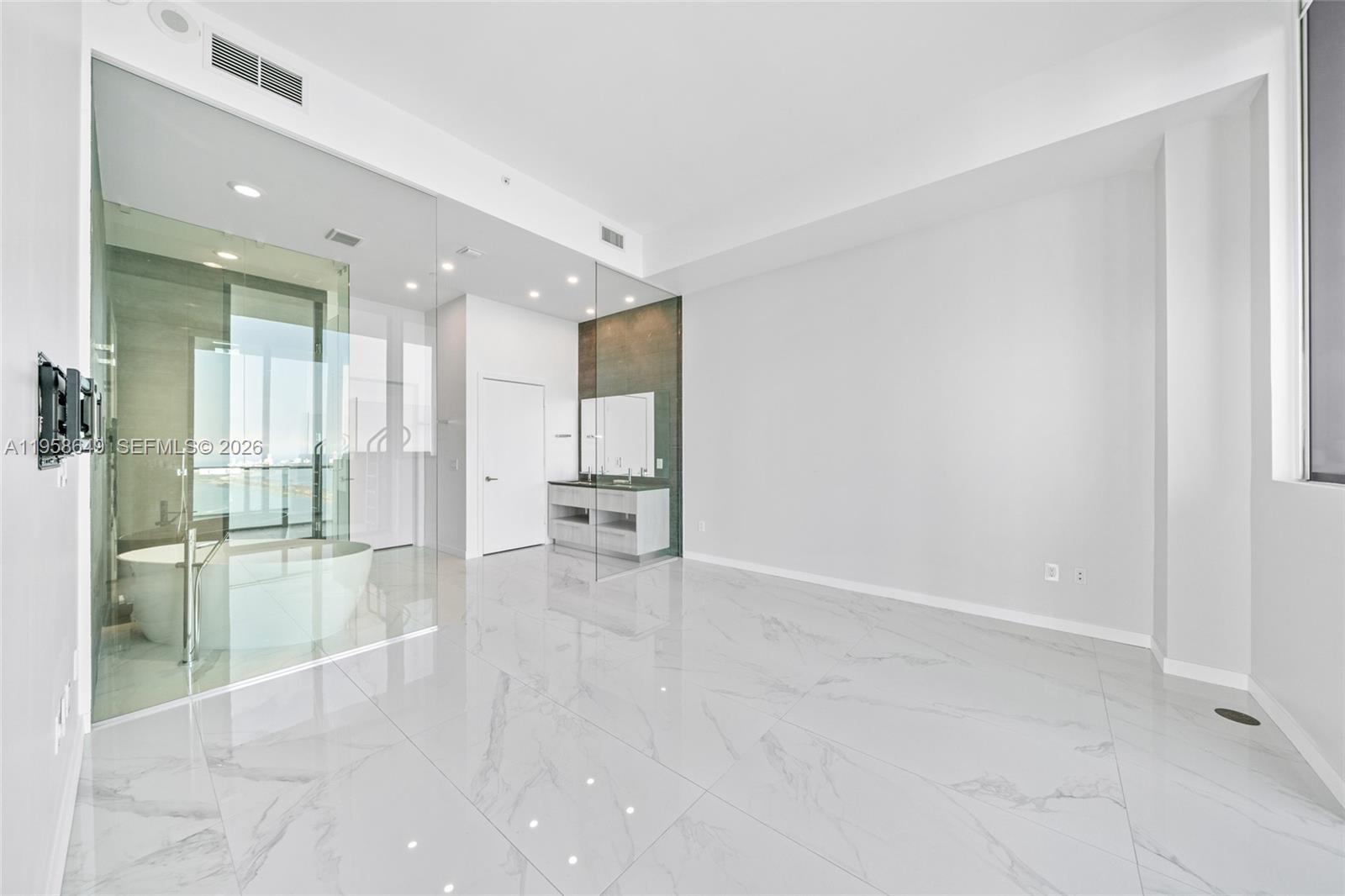 480 NE 31st St Unit: PH5101