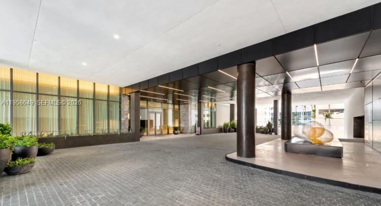 480 NE 31st St Unit: PH5101