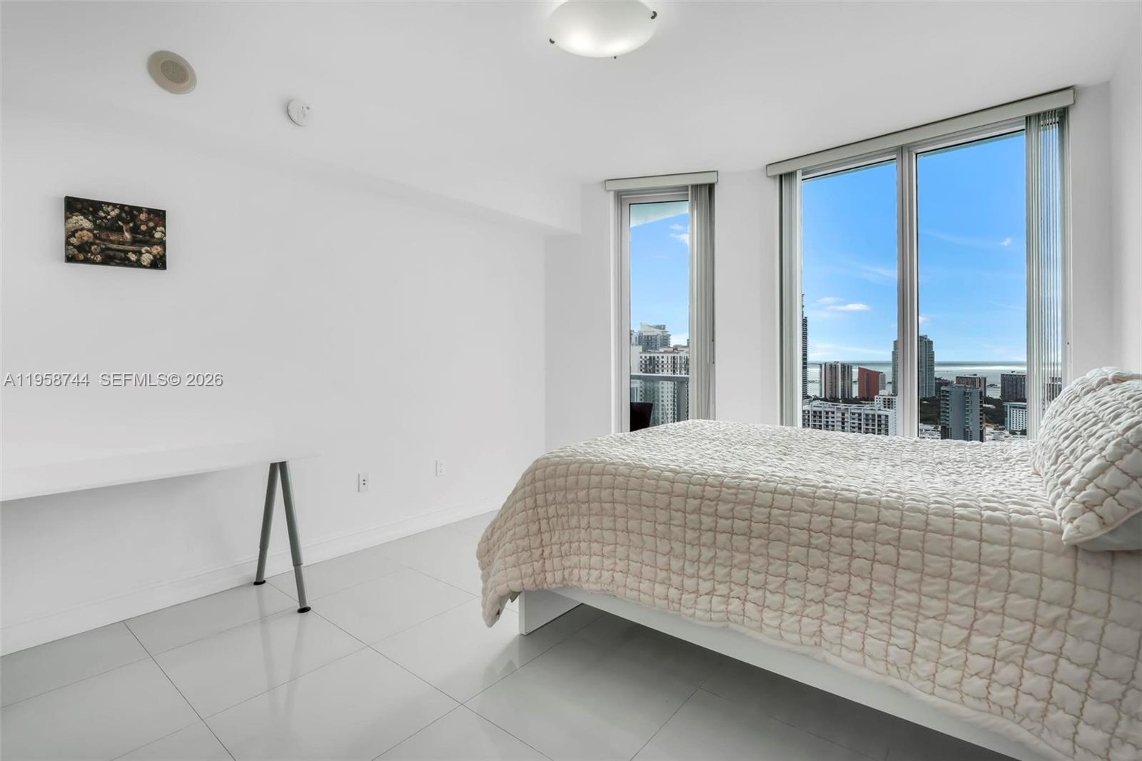 185 SW 7th St # 3508