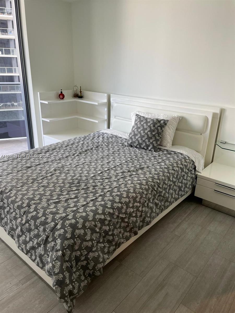 1000 Brickell Plaza # 2809