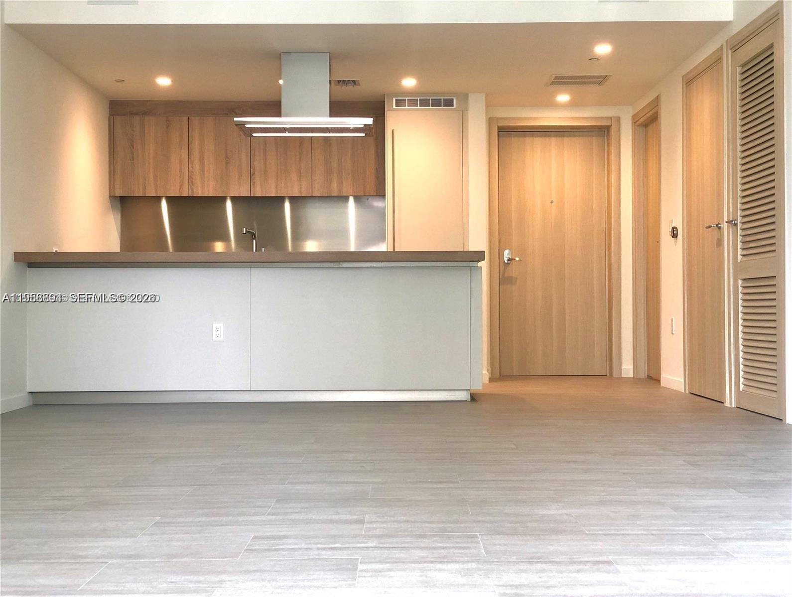 1000 Brickell Plaza # 2414