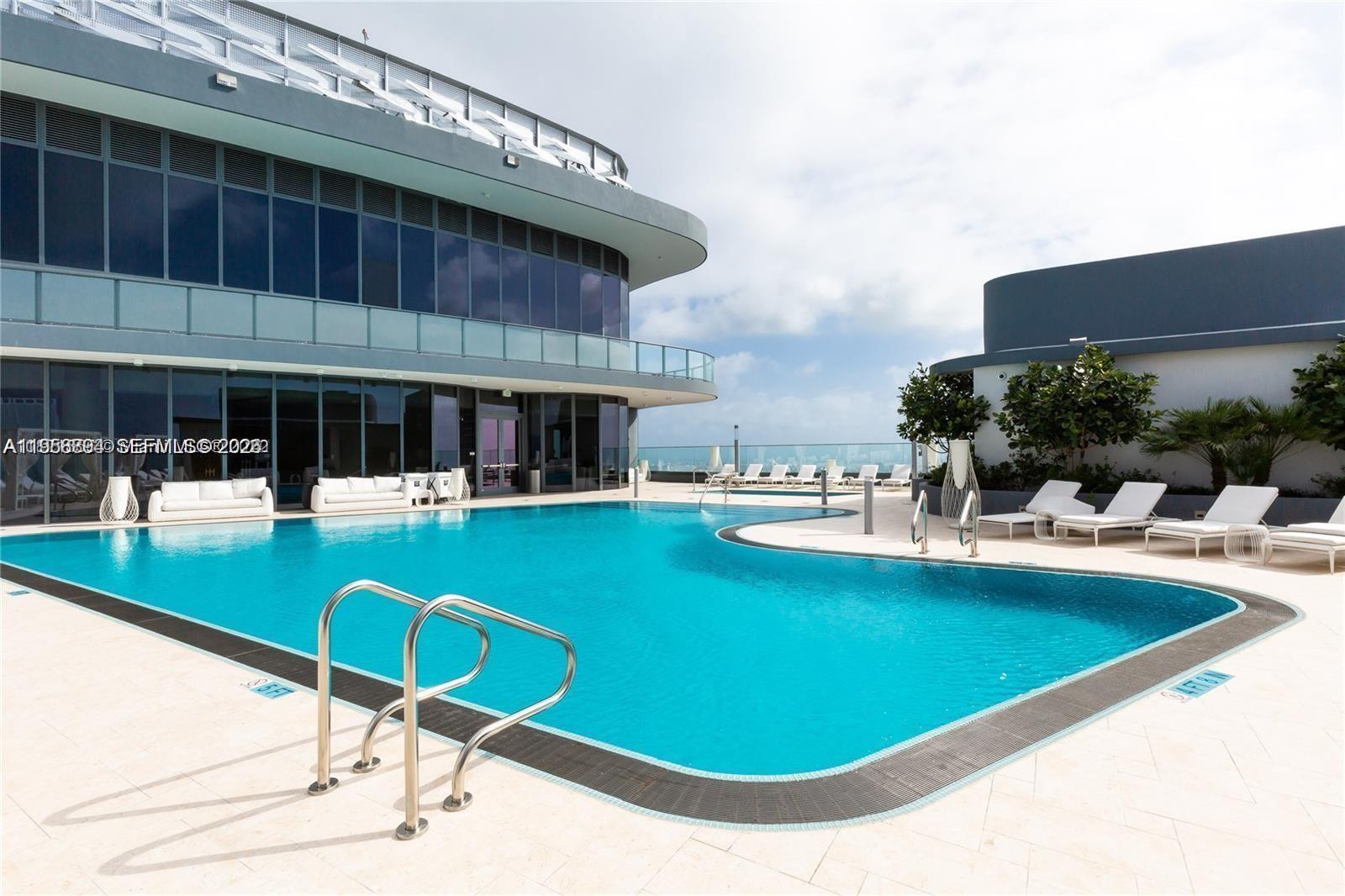 1000 Brickell Plaza # 2414