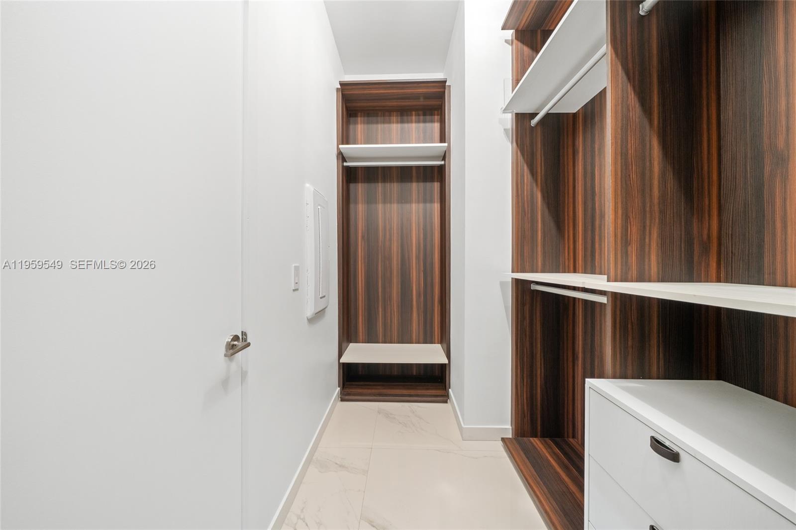 480 NE 31st St Unit: PH5101