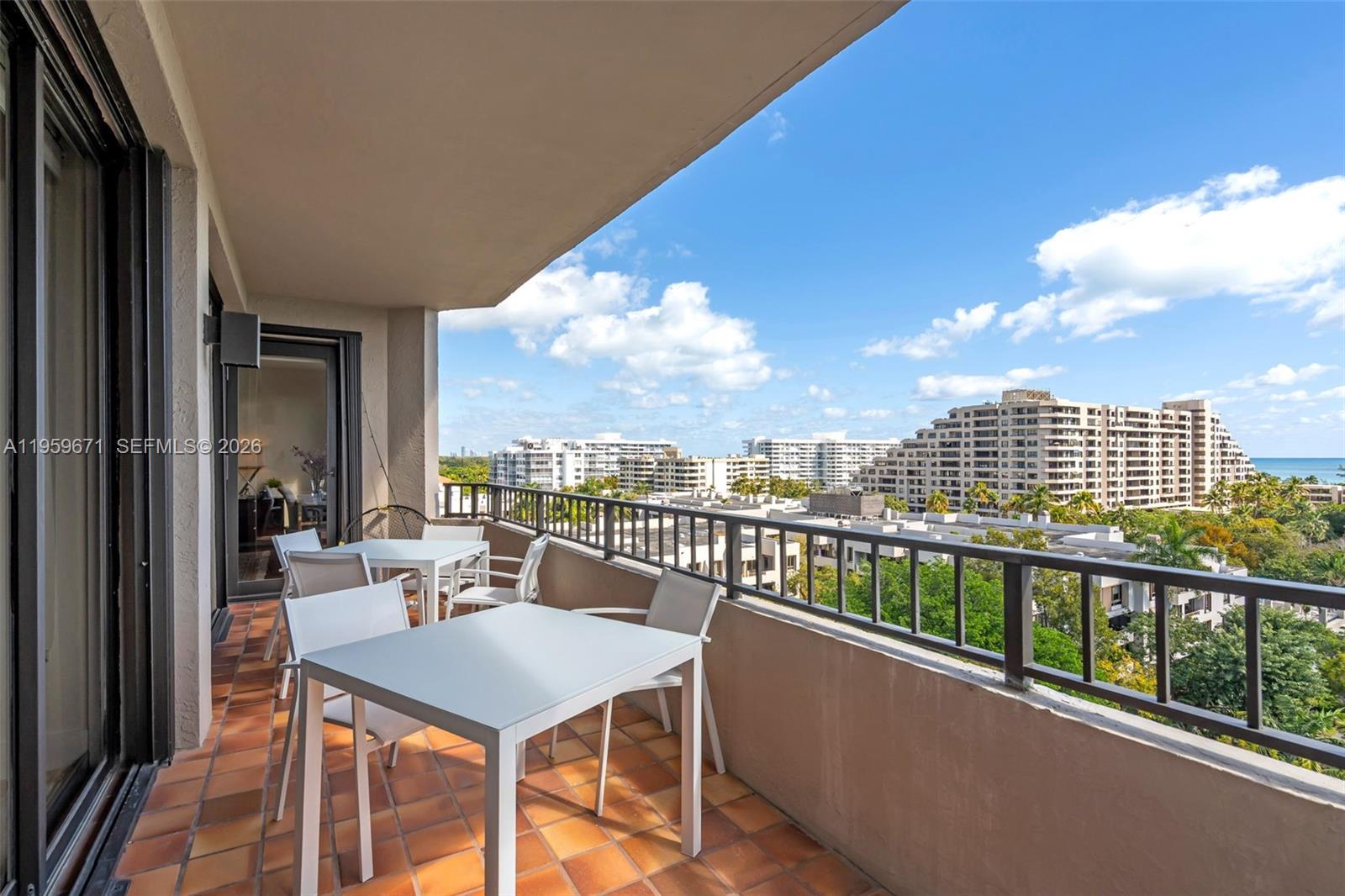 151 Crandon Blvd # 802