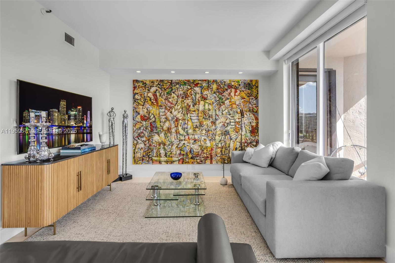 151 Crandon Blvd # 802