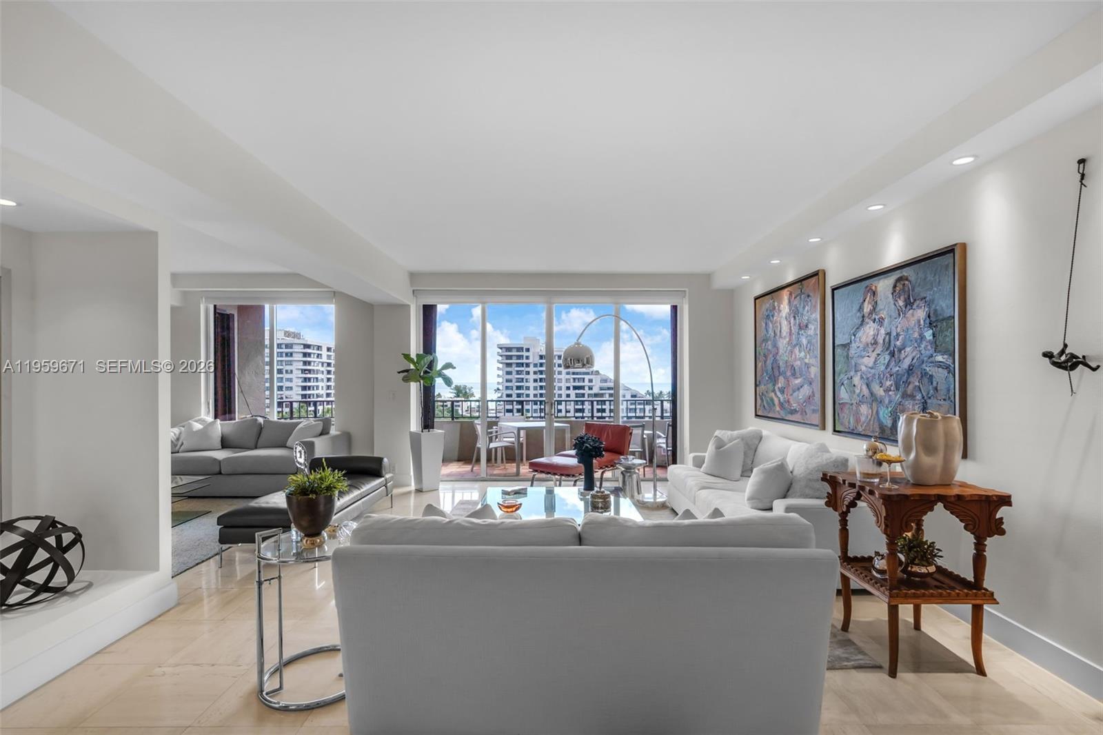 151 Crandon Blvd # 802