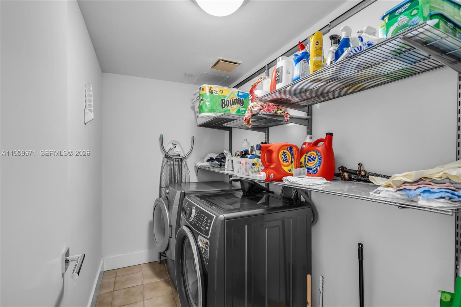 151 Crandon Blvd # 802