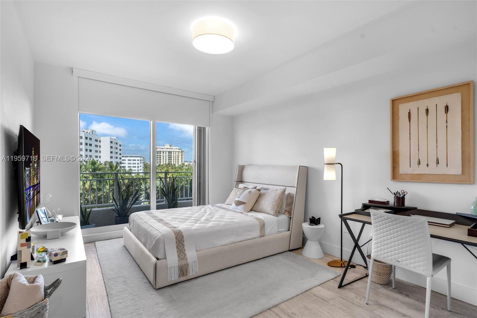 791 Crandon Blvd # 501