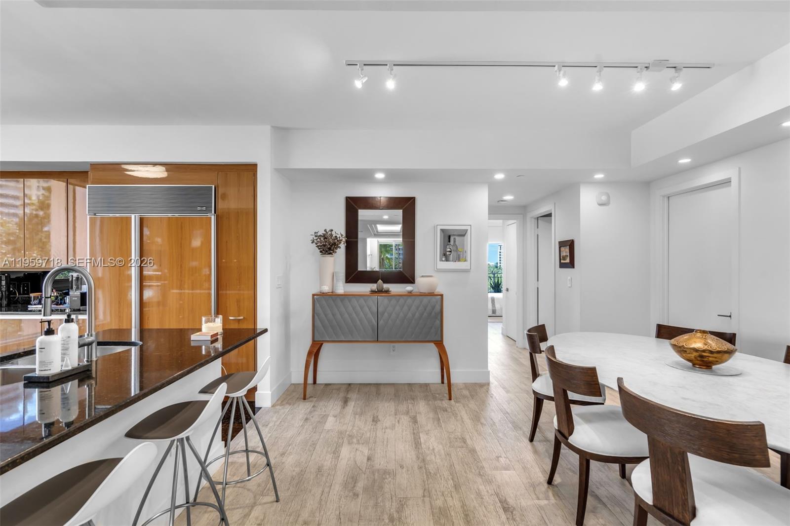 791 Crandon Blvd # 501