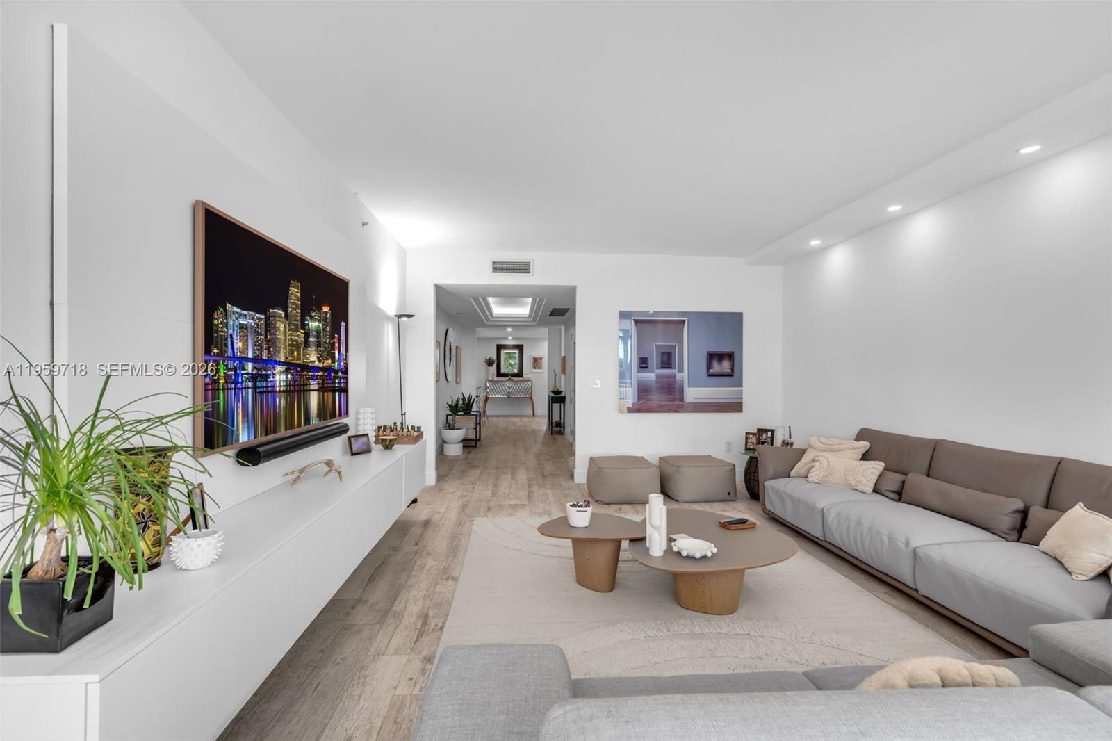 791 Crandon Blvd # 501