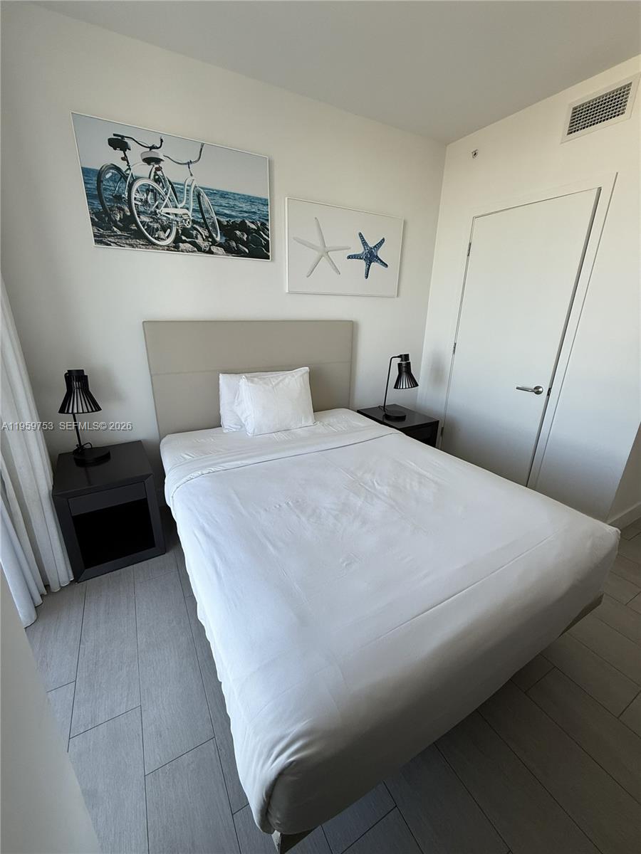 4010 S Ocean Dr # R2204