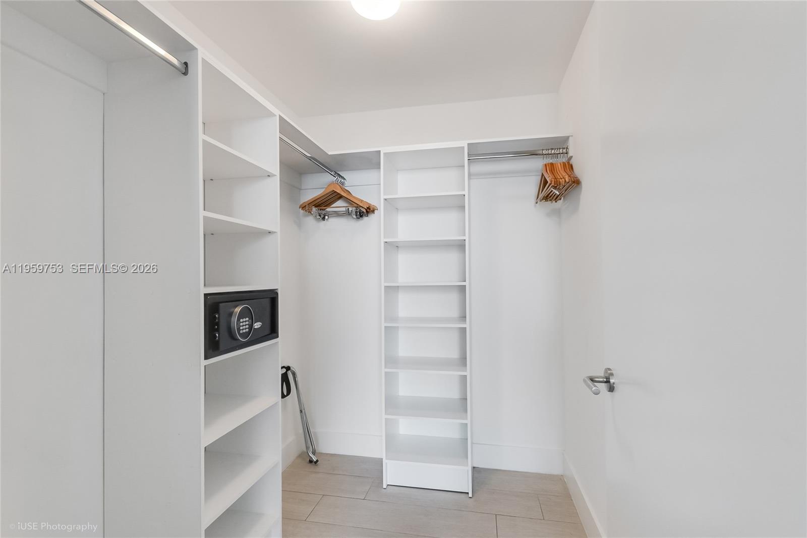 4010 S Ocean Dr # R2204