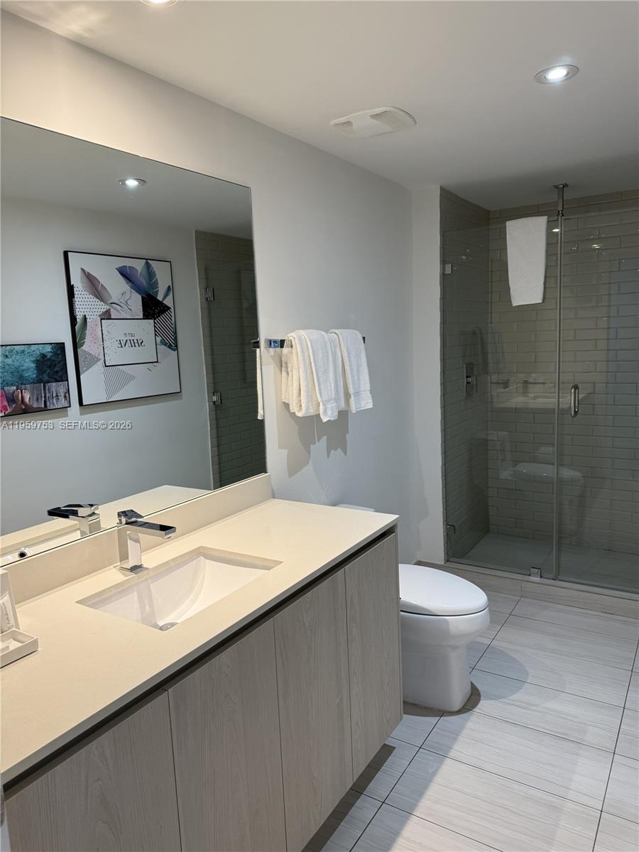 4010 S Ocean Dr # R2204