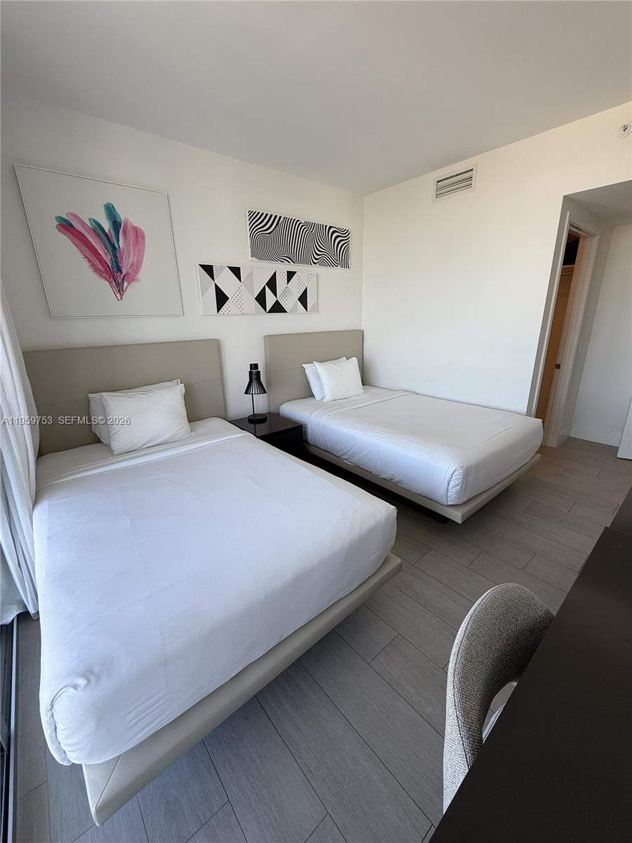 4010 S Ocean Dr # R2204