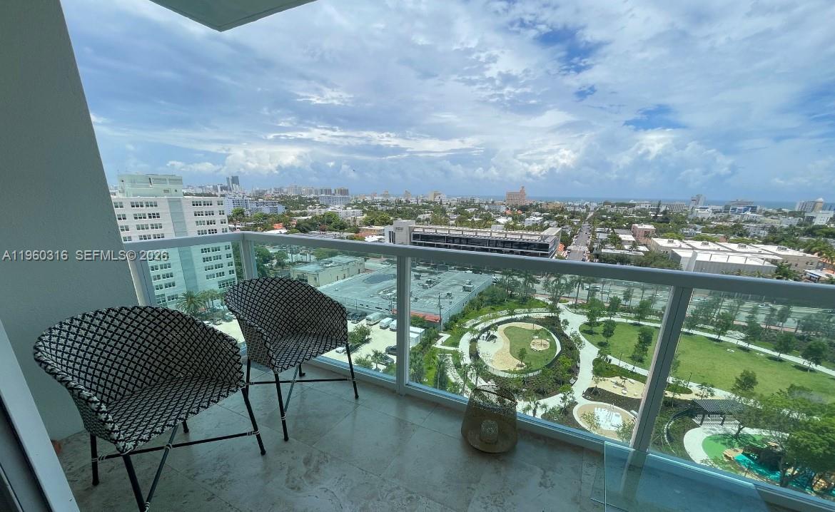 650 West Ave # 1704