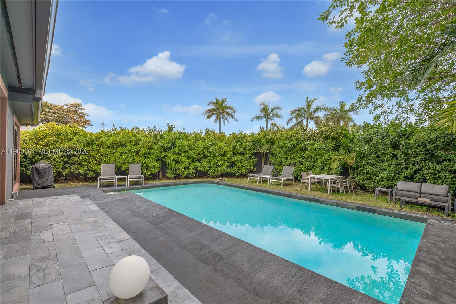 63 SW 31st Rd
