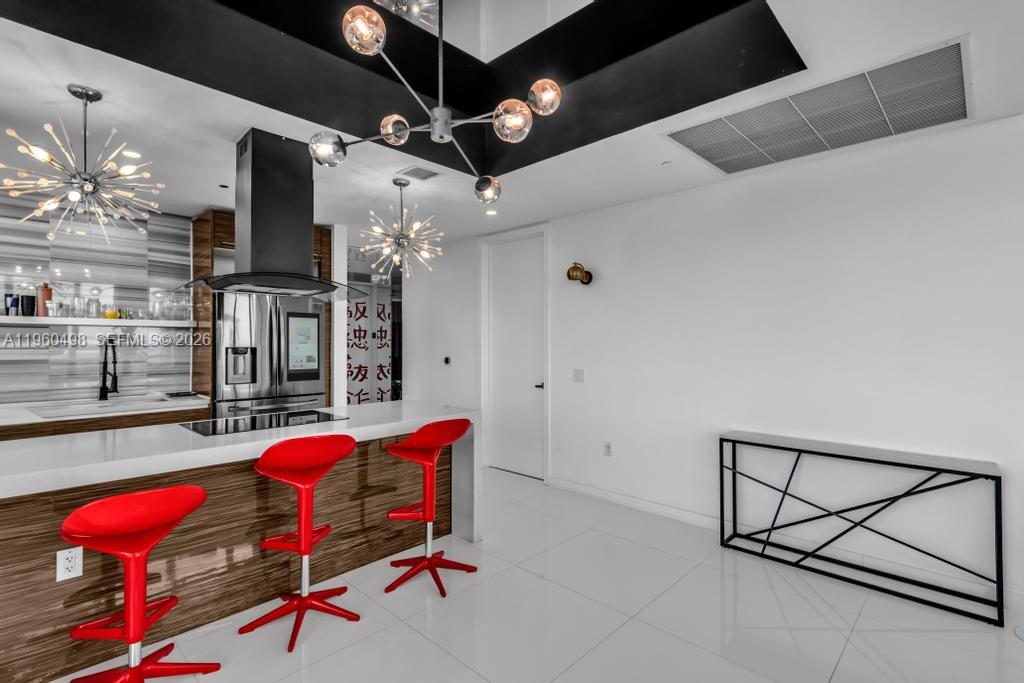 1100 Biscayne Blvd # 4907