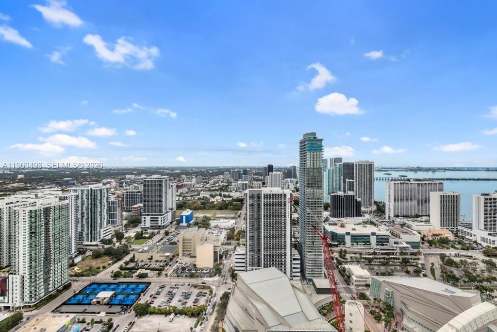 1100 Biscayne Blvd # 4907