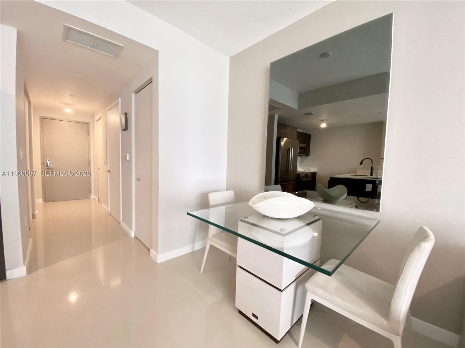 488 NE 18th St # 3704