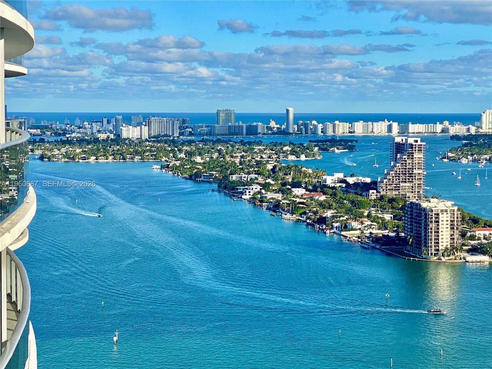 488 NE 18th St # 3704