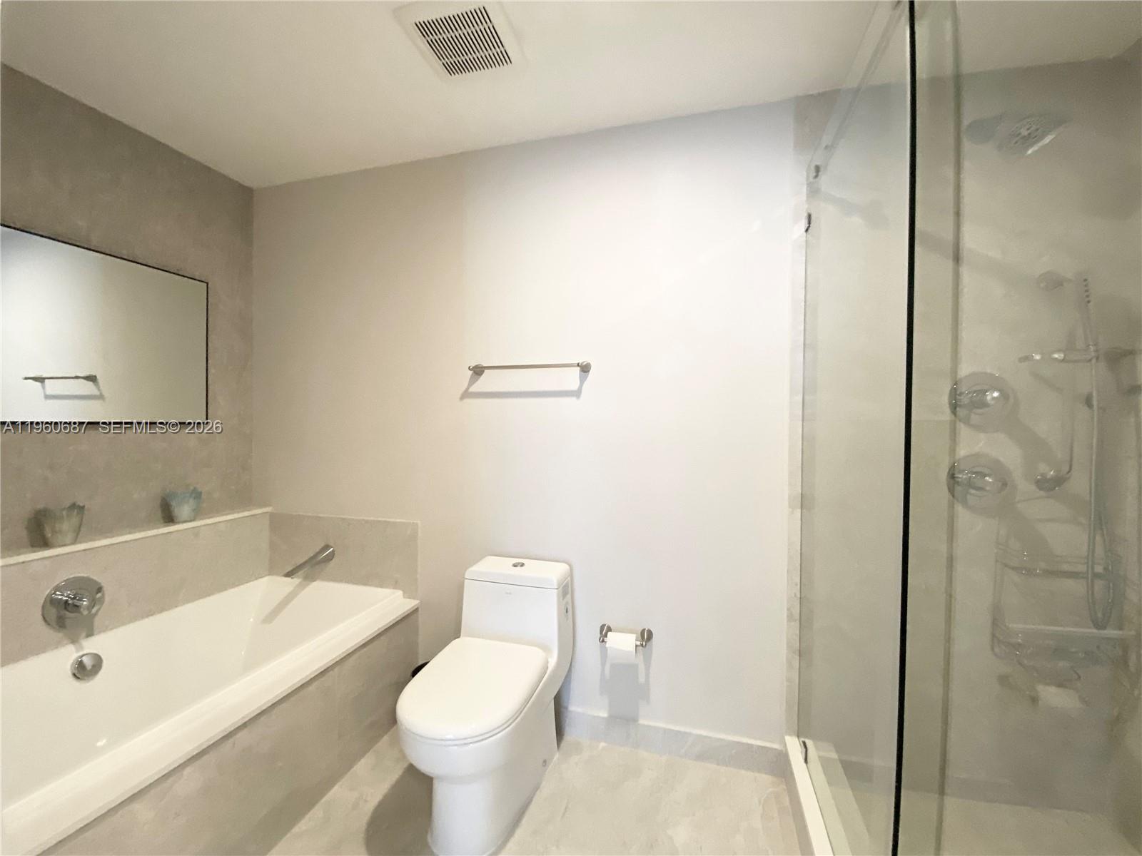 488 NE 18th St # 3704